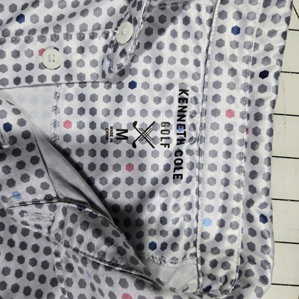 Kenneth Cole Golf Black and Gray Patterned Polo Shirt Size M - Picture 6 of 6